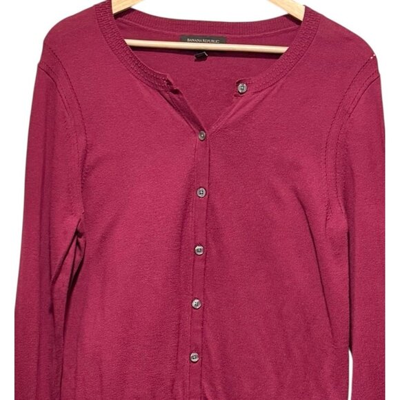 Banana Republic Cashmere Blend Magenta Pink Crewneck Womens Cardigan Sz Medium - Picture 4 of 9